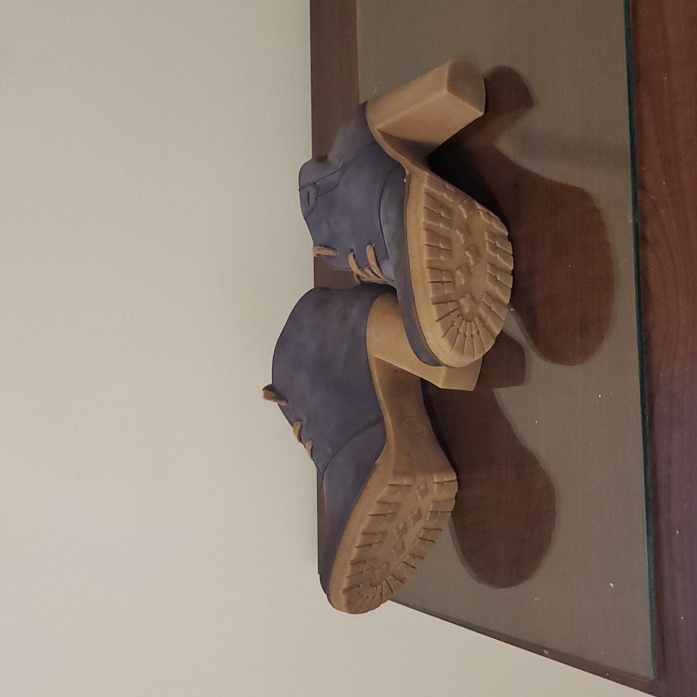 Ladies Blue Leather Boots - Picture 4 of 6